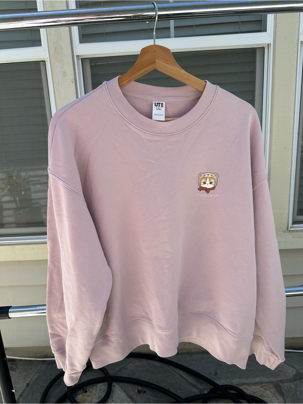 Uniqlo Mauve Crewneck Sweatshirt with Small Bear Embroidery